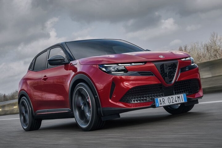 Alfa Romeo Junior (2024)