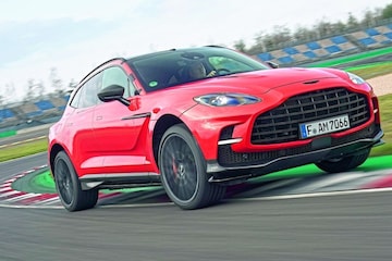 Aston Martin DBX 707