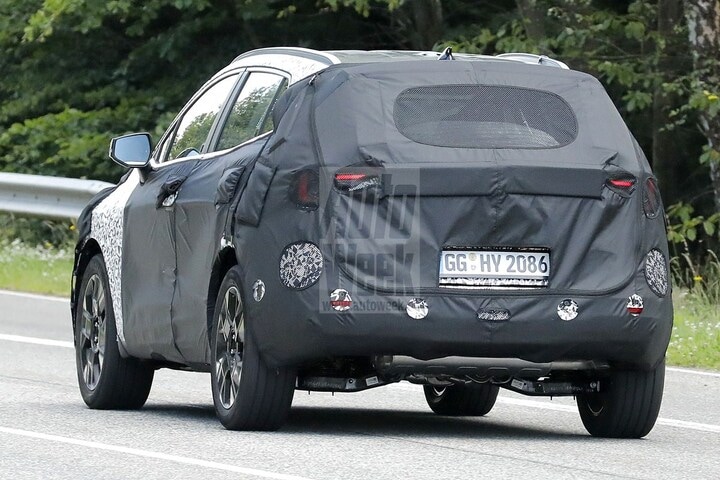 Kia Sportage facelift spyshots