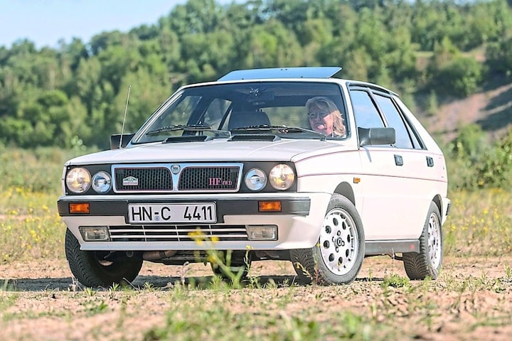Lancia Delta HF AWD