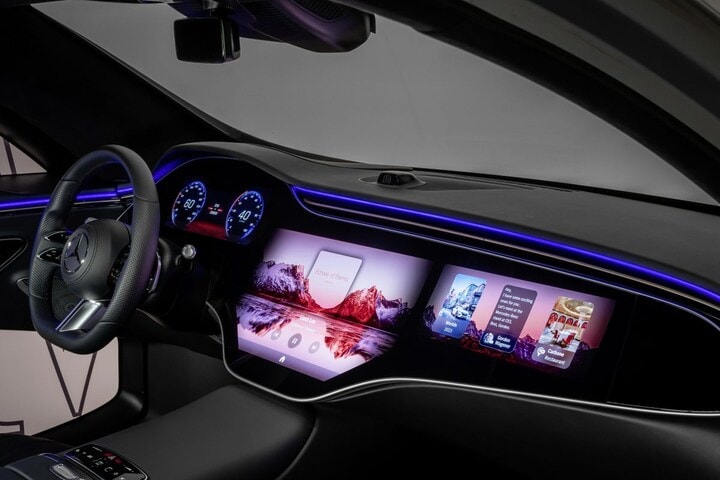 Mercedes-Benz MB.OS dashboard