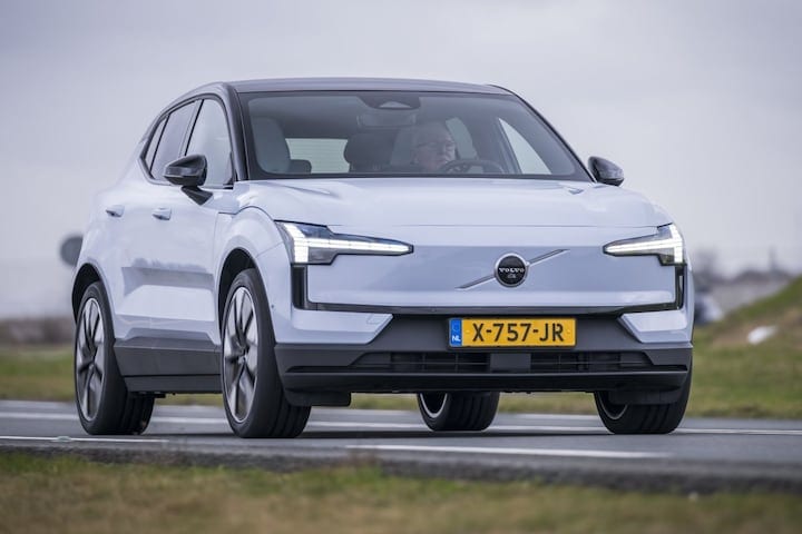 Volvo EX30