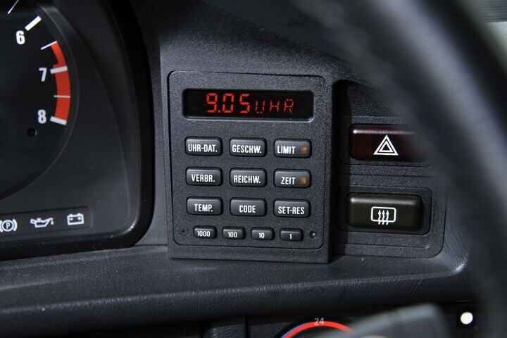 BMW M5 E28 (eerste M5)