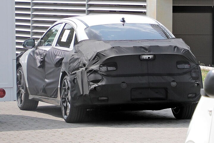 Spyshots Hyundai Ioniq 6