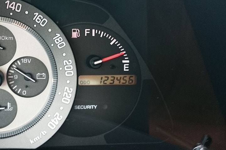 Kilometerstand kilometerteller Lexus IS200