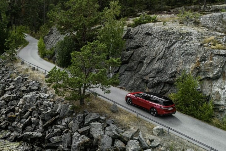 Volkswagen ID7 Tourer GTX