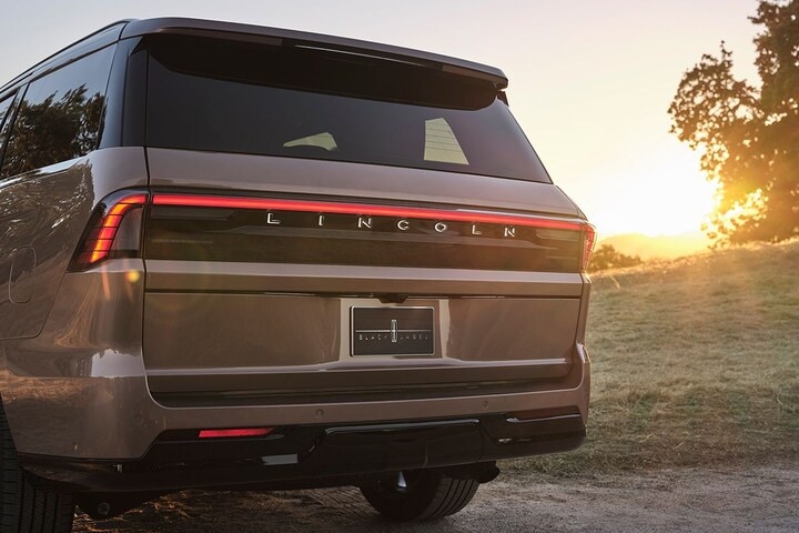 Lincoln Navigator