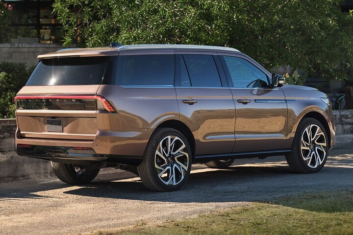 Lincoln Navigator