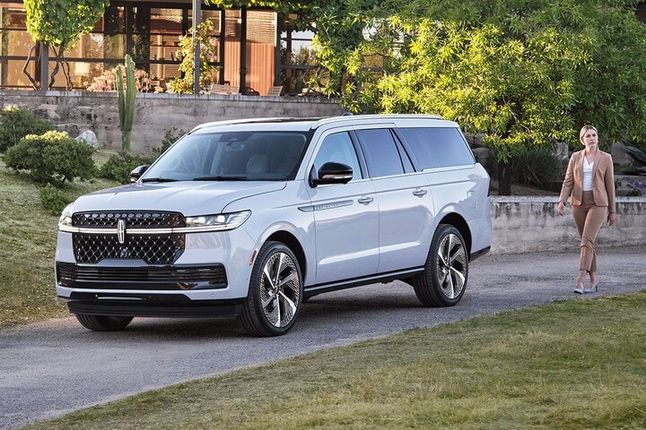 Lincoln Navigator