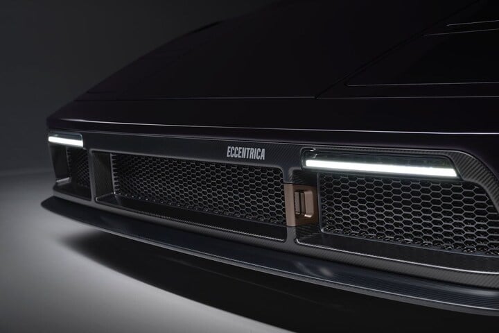 Eccentrica V12 Lamborghini Diablo