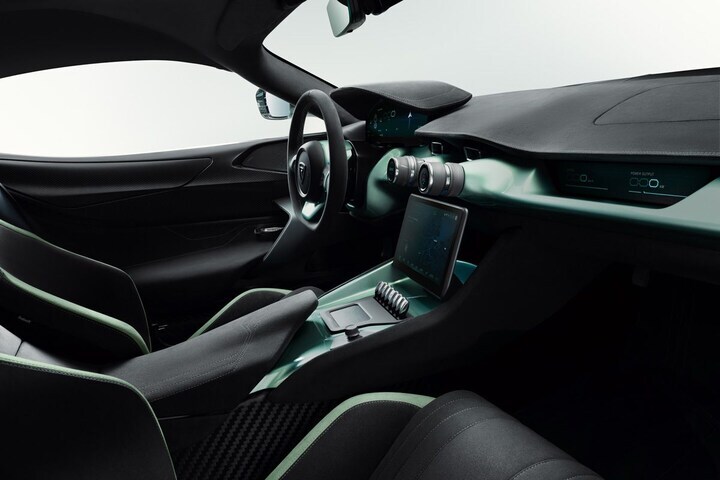 Rimac Nevera R
