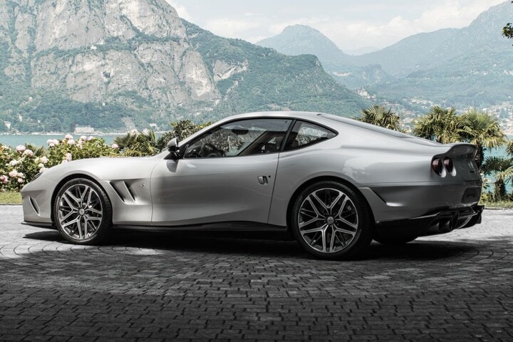 Touring Superleggera Veloce12