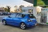 Benzine tanken tankstation benzinestation Mazda 3 Lars