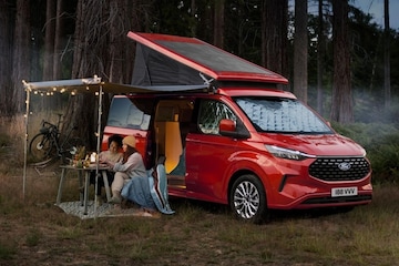 Ford Transit Custom Nugget camper