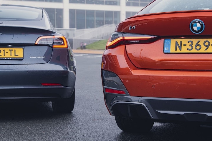 BMW i4 Tesla Model 3