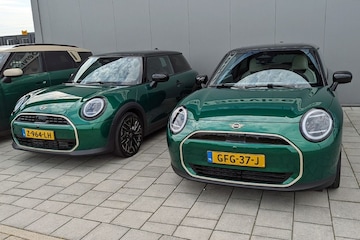 Mini Cooper E vs Mini Cooper