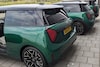 Mini Cooper E vs Mini Cooper