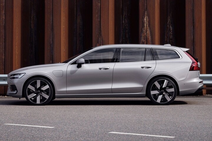 Volvo advertorial 5/6 (ON-81235)