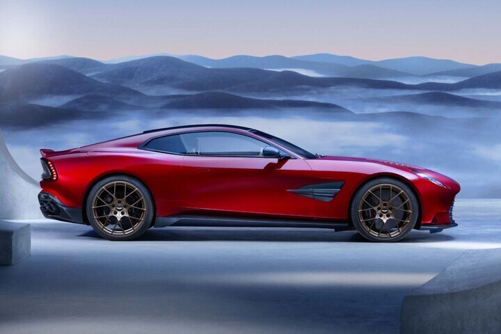 Aston Martin Vanquish