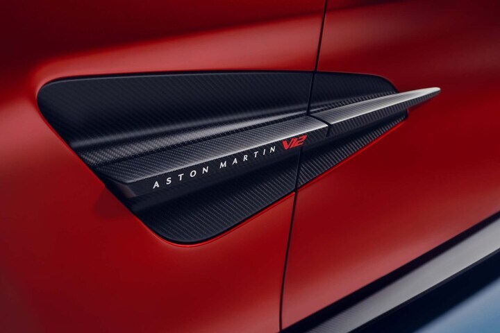 Aston Martin Vanquish