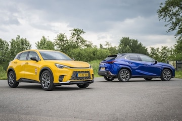 Lexus LBX en Lexus UX
