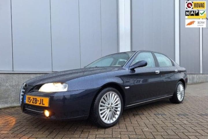 Alfa Romeo 166