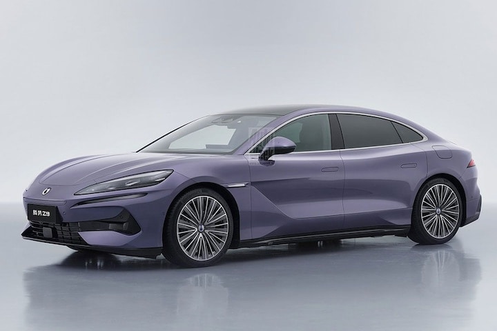 Denza Z9