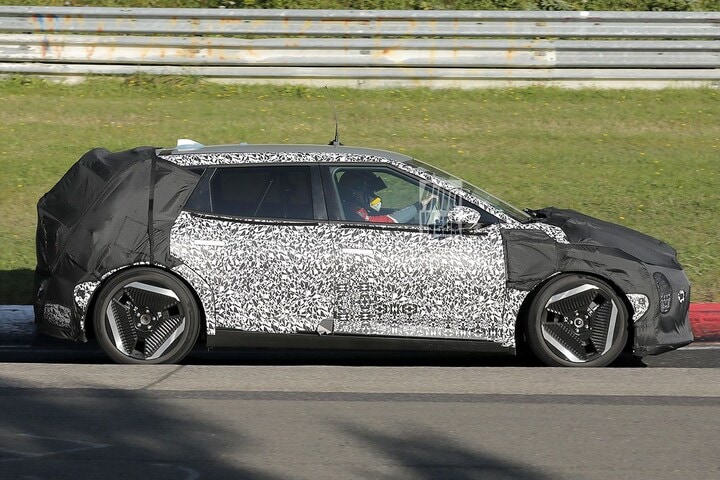 Spyshots Kia EV4 Hatchback