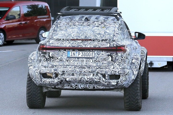 Spyshots Audi Q6 Sportback e-tron Dakar