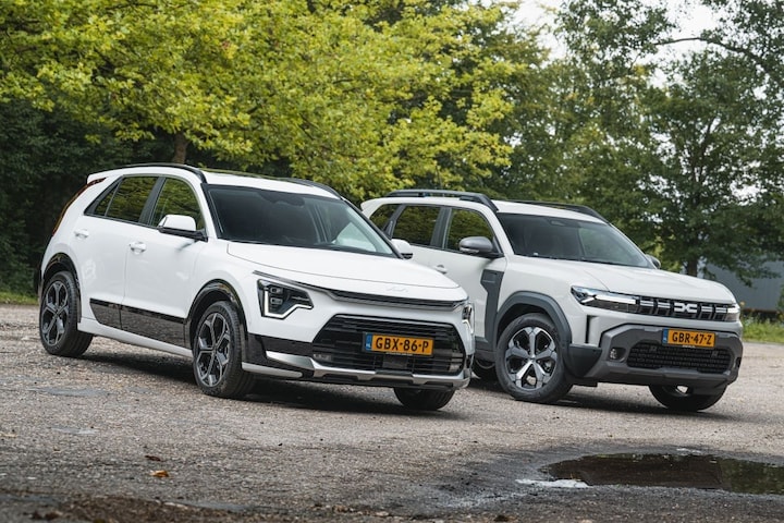 Dacia Duster vs Kia Niro