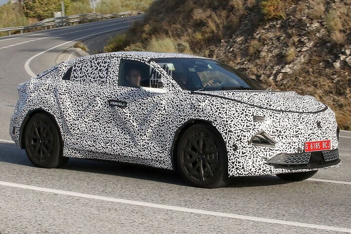 Spyshots Alpine A390