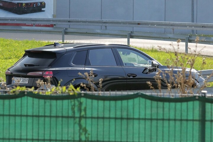Spyshots Audi Q3