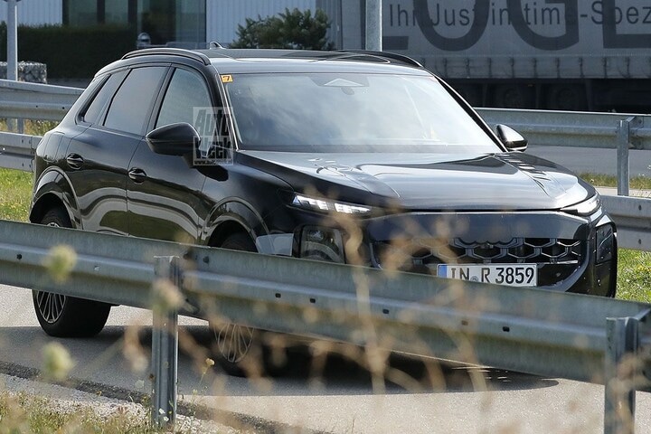 Spyshots Audi Q3