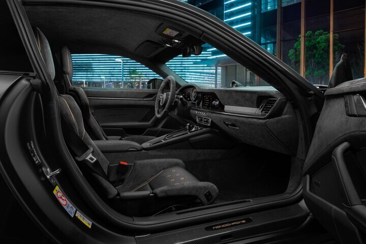Techart Monochrome