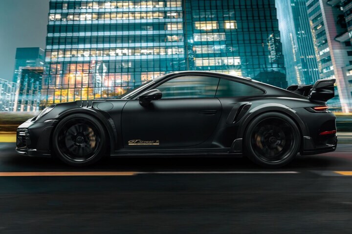 Techart Monochrome
