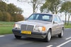 Broer en zus rijden allebei 30 jaar oude Mercedes-Benz