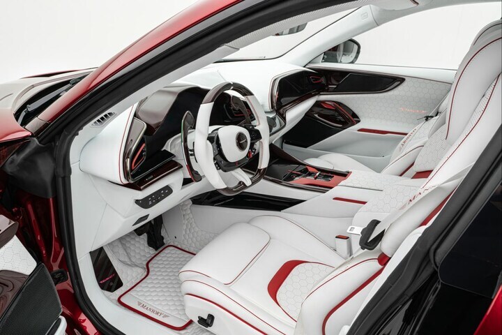 Mansory Ferrari Purosangue Pugnator