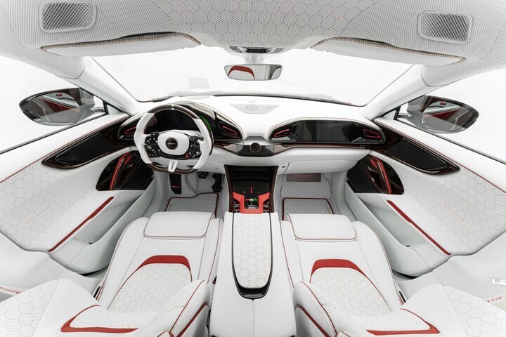 Mansory Ferrari Purosangue Pugnator