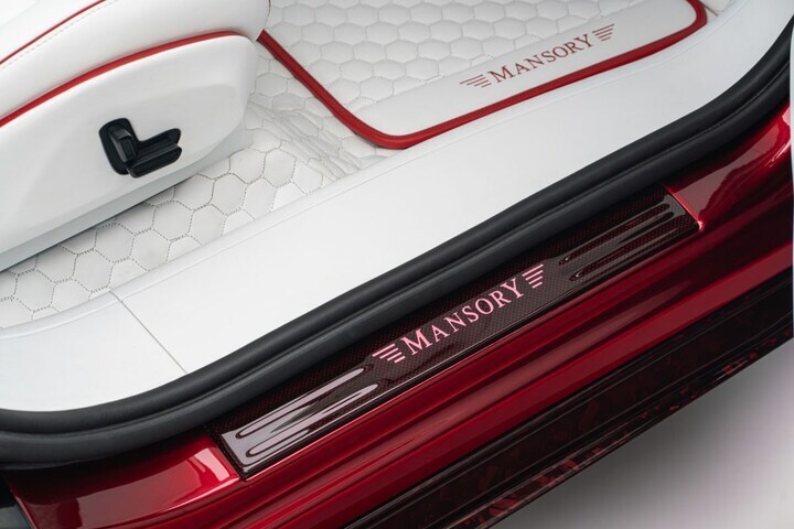 Mansory Ferrari Purosangue Pugnator
