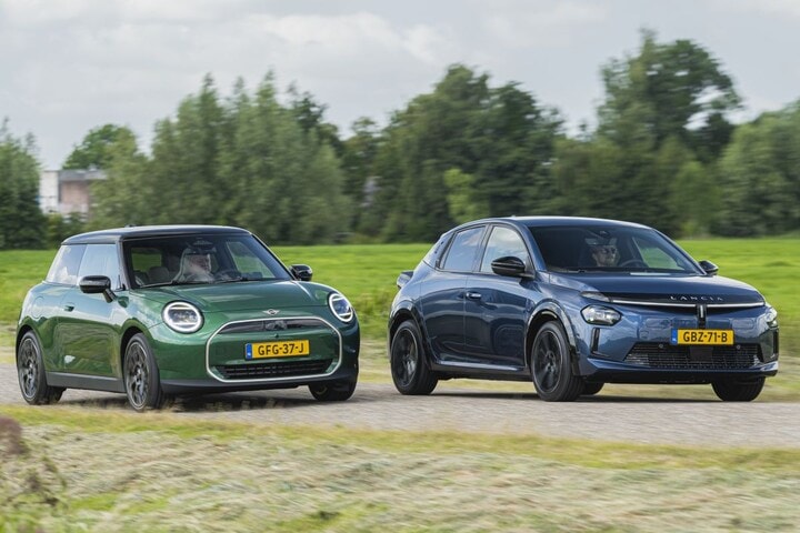 Mini Cooper Lancia Ypsilon dubbeltest elektrische auto ev