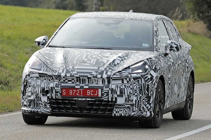 Spyshots Cupra Raval