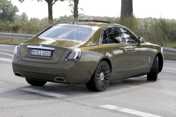 Rolls-Royce Ghost spyshots
