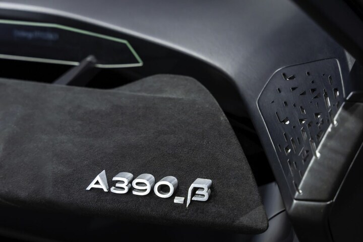 Alpine A390 Beta