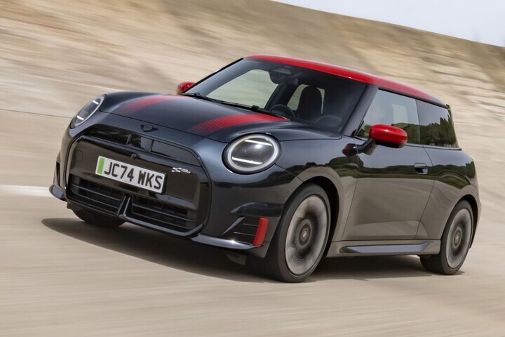 MINI John Cooper Works Electric JCW