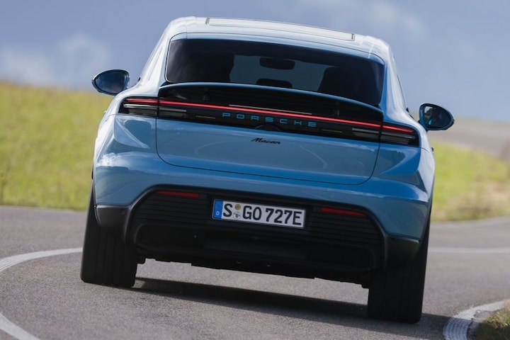 Porsche Macan Electric RWD 2024