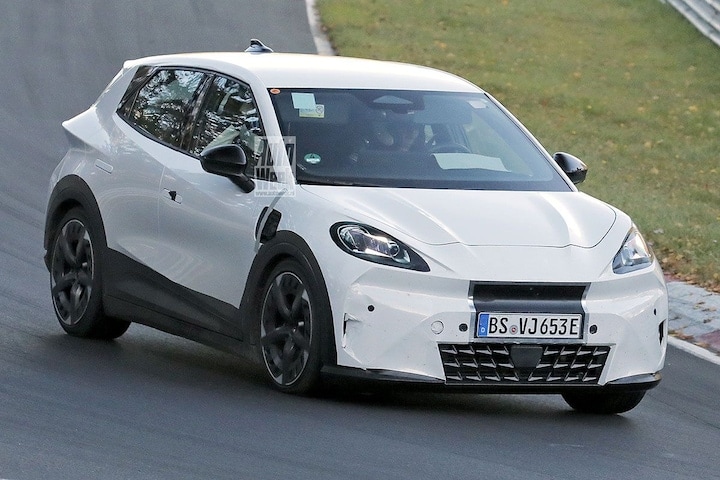 Cupra Raval spyshots