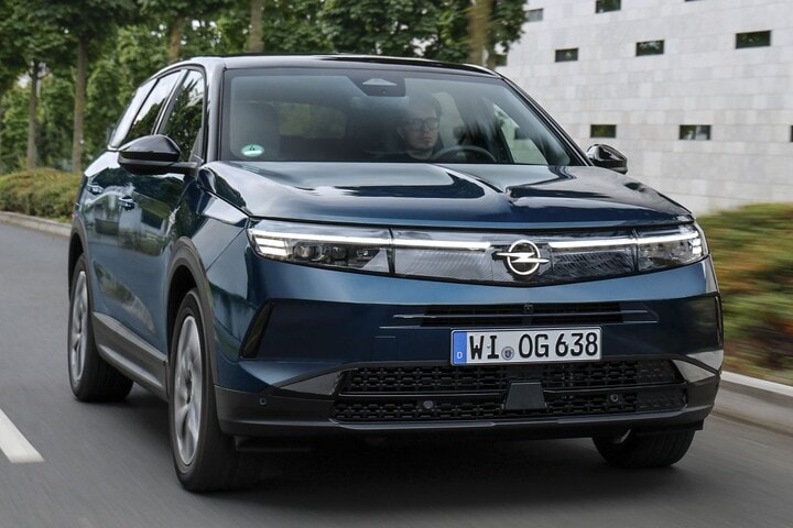 Opel Grandland Hybrid