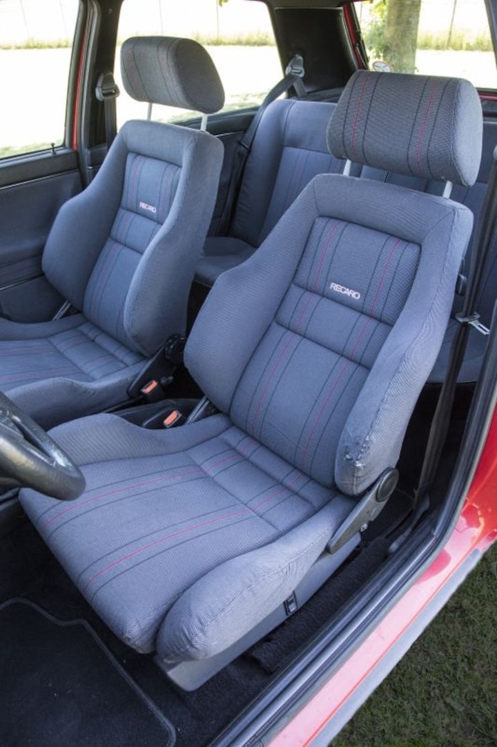 Volkswagen Golf II interieur
