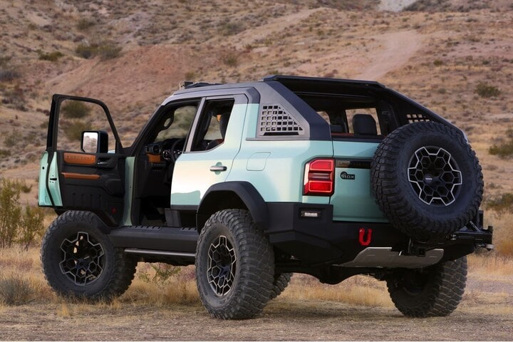 Toyota Land Cruiser Rox Concept