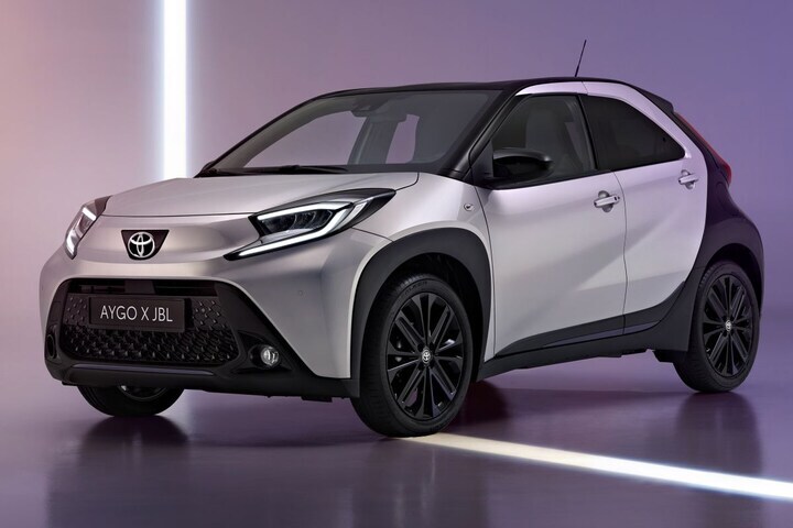 Toyota Aygo X JBL